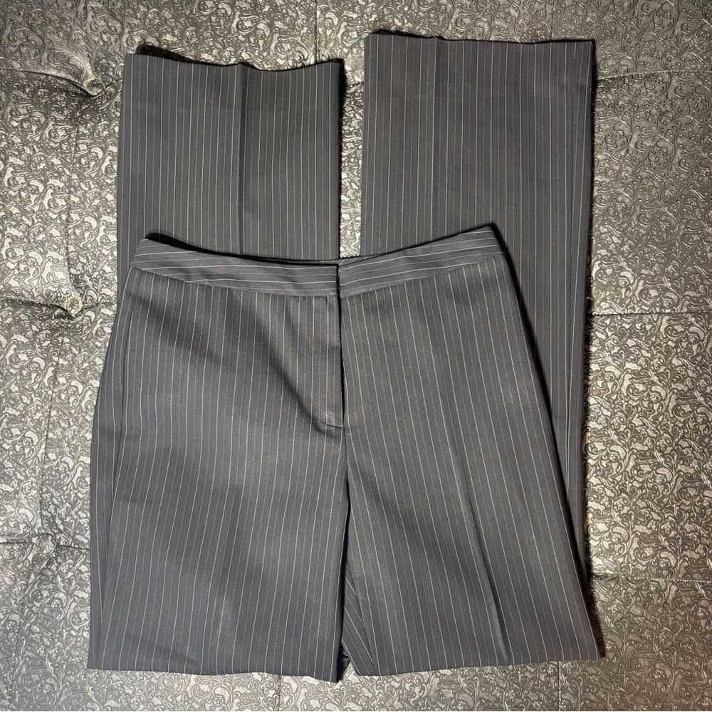 4 Alex Marie Women’s Black Pinstripes Trousers Size 4 EPC